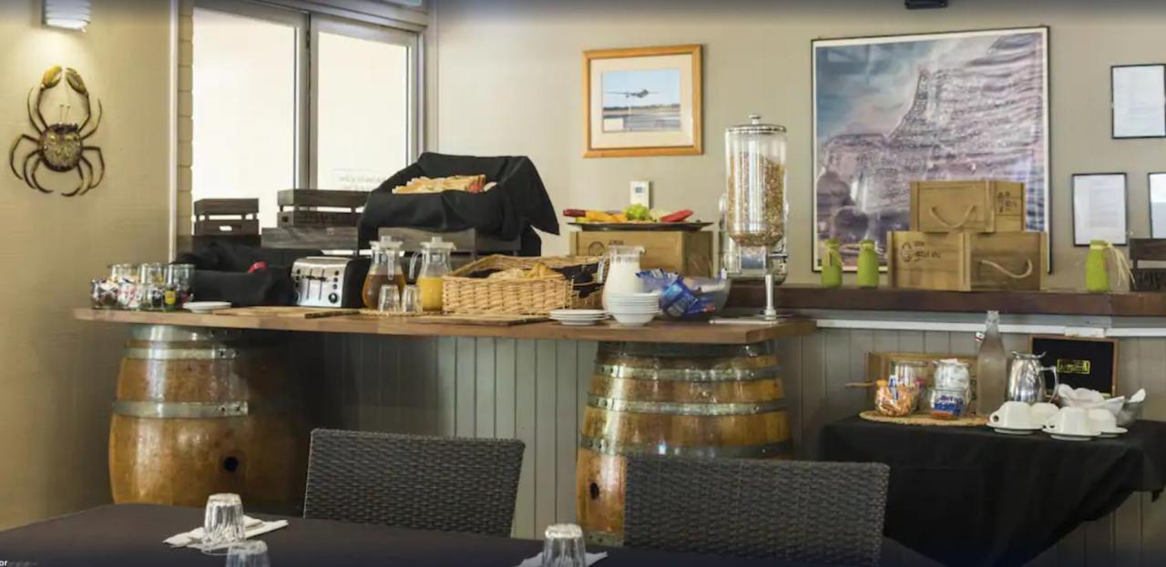 Albatross Bay Resort Weipa Exteriör bild